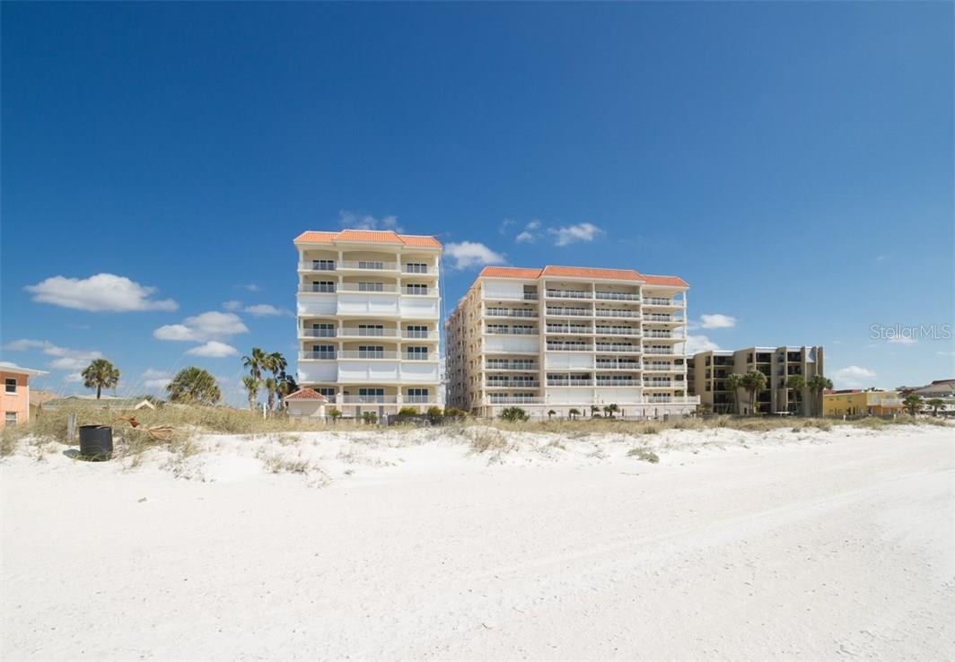 La Vistana condo for sale in Redington shores 17720 Gulf Blvd